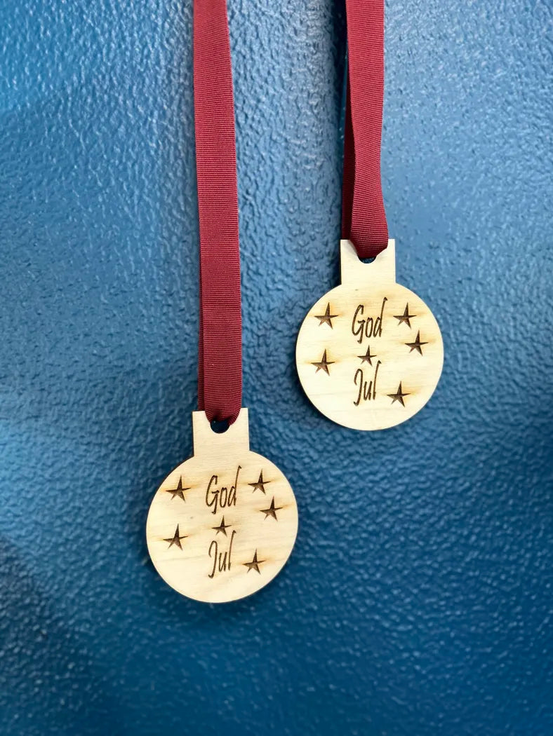 Laser-cuttet julekugler